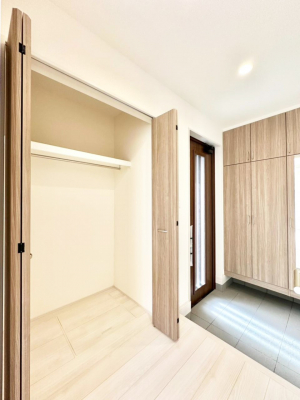 ���ց@�Ƒ��̋A��₨�q�l�������������}���錺��