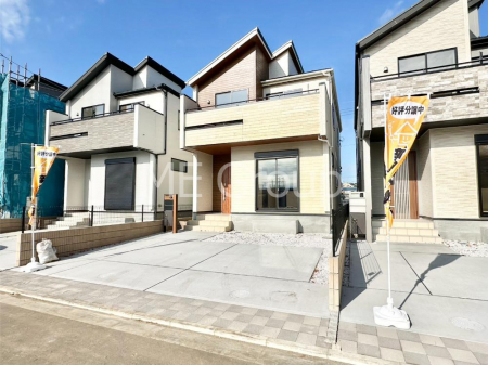 ���n�O�ώʐ^�@�������ꂽ�O�ρA�㎿�ȏZ��Ԃ��L���鎺���͉i�����S���ĉ߂�����Z���ł��B 