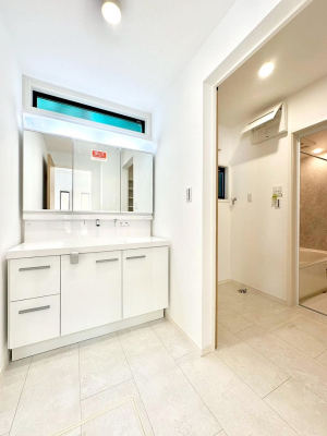 ���ʑ�E���ʏ��@���邢���ʏ��͖����̐g�x�x���y�����ł����Ⴂ�����ł��B