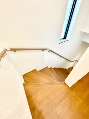 ̑@Ki͎肷tȂ̂ŏȂq܂₲̕Sł