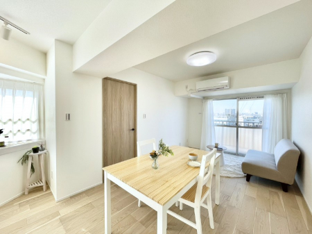 rO@ƑꏏɂHy݂ȂLXrO_CjO