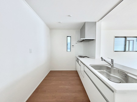 �L�b�`���@��Ƃ肠��L�b�`���ł͂��Ƒ��Ɗy�������������ł��܂��B