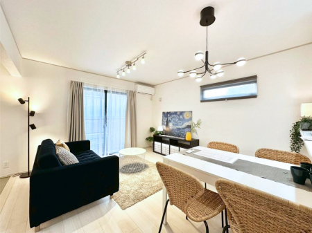 ���̑����ρ@���邢�z���������A�����̕��͋C�ɖ��������_�C�j���O�B   