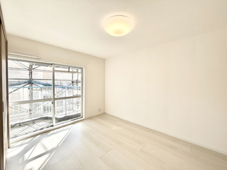 ���̑����ρ@�o���R�j�[���J�������v���X���Ă����m��  