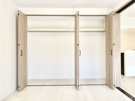 ���[�@�����Ղ�̎��[�X�y�[�X�ł��ł��Z��Ԃ��X�b�L���ۂĂ���