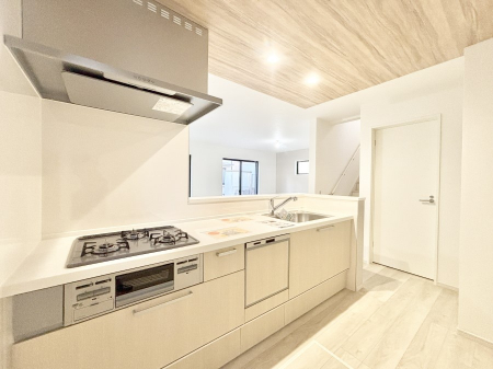 �L�b�`���@�����g���L�b�`��������A�g���₷�����������̂��₷���ɂ������܂����B 