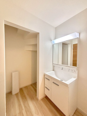 ���ʑ�E���ʏ��@���邢���ʏ��͖����̐g�x�x���y�����ł����Ⴂ�����ł��B