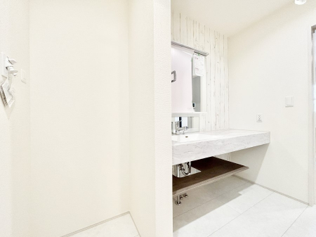 ̑@Lb`Ƃ̓lW݌vŖZԂ̉ƎNN