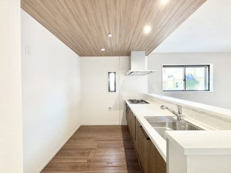 Lb`@Ƃ肠Lb`ł͂ƑƊył܂B