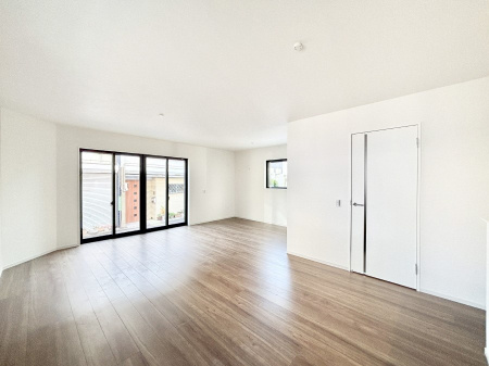 rO@Ƒc̎ԂȂ났̃rO_CjOB   