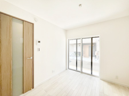 rO@傫ȑ炽Ղ̗zƕ郊rO