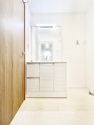 ʑEʏ@傫₷OʋŐʑ́AgȂ݃`FbN┧̂ɂ߂łB 