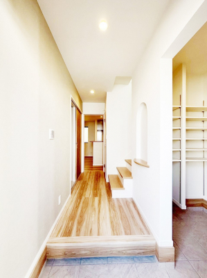 ���ց@�Ƒ��̋A��₨�q�l�������������}���錺��