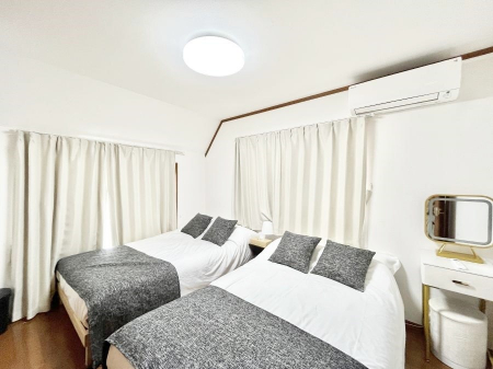 ̑ρ@g₷`ŃxbgƋ̒uɂ邱Ƃ܂B 