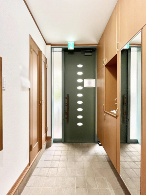 ց@~[tV[Y{bNX͂oO̐gȂ݃`FbNɕ֗