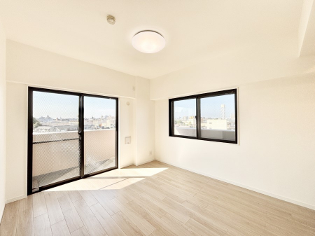 rO@傫ȑ炽Ղ̗zƕ郊rO