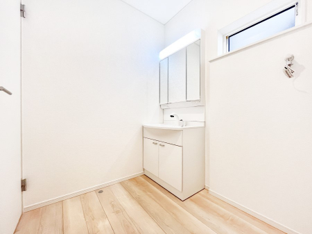 ���̑��@���邢���ʏ��͖����̐g�x�x���y�����ł����Ⴂ�����ł��B    