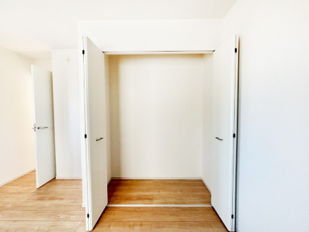 ���[�@�m���̃N���[�[�b�g�B���s��������̂Ō���̈ߗނ�����������܂�܂��B