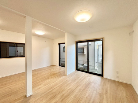 rO@傫ȑ炽Ղ̗zƕ郊rO