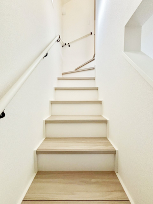 ���̑��@�K�i�͎肷��t���Ȃ̂ŏ����Ȃ��q���܂₲����̕������S�ł�