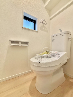 gC@gC1K2KꂼɔzuĂĂƂĂ֗łB 