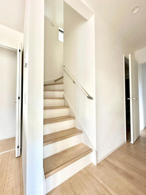 ̑@Ki͎肷tȂ̂ŏȂq܂₲̕Sł  