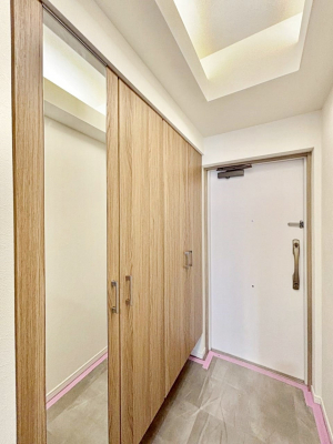 ց@~[tV[Y{bNX͂oO̐gȂ݃`FbNɕ֗