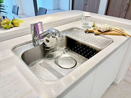 ̑ρ@򐅊̌^̃Lb`Ő􂢕pEpƐ؂ւȒP  