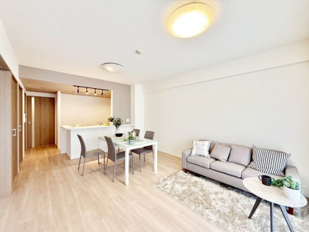 rO@Ƒ̓₩Șbŕ܂閾邢rO  