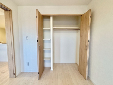 ���[�@�����Ղ�̎��[�X�y�[�X�ł��ł��Z��Ԃ��X�b�L���ۂĂ���