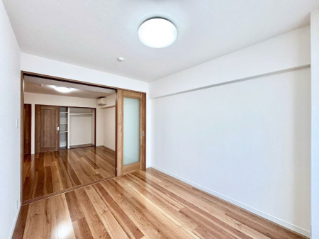 ̑ρ@rOɗאڂmB˂JƃrOƌqe̋ԂɕϐgI