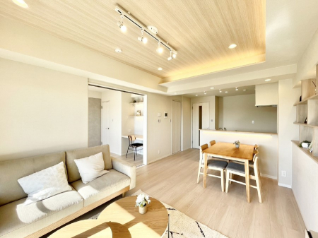 rO@Ƒ̓₩Șbŕ܂閾邢rO  @