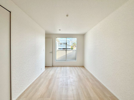 ���̑����ρ@�o���R�j�[���J�������v���X���Ă����m��