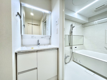 ���ʑ�E���ʏ��@������������ʉ��ώ��Œ��̐g�x�x�����K  