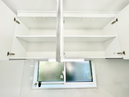 ̑ρ@Lb`㕔̒݌˒Iݒu܂B