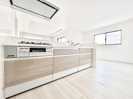 �L�b�`���@�L�X�Ƃ����g������̗ǂ��L�b�`���œ��X�̂��������y�����Ȃ肻��