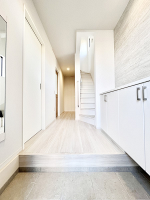 ���ց@�Ƒ��̋A��₨�q�l�������������}���錺��