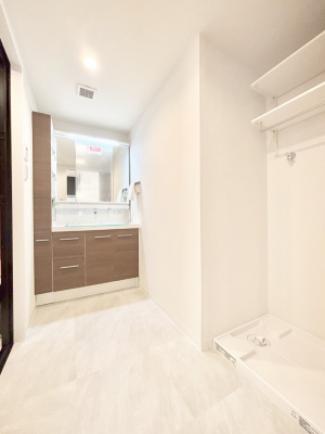 ���̑��@�^�I�����܂̃X�g�b�N�u����ɕ֗��ȒI�t���̃����h���[���[���B