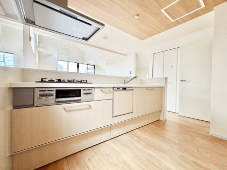 Lb`@ȂłƑƂ̉by߂ΖʃLb`