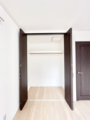 ���[�@�����Ղ�̎��[�X�y�[�X�ŉ��K�ɕ�点���� 