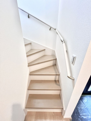 ���̑��@���S�����l�����K�i�ɂ͎肷���ݒu���Ă��܂�