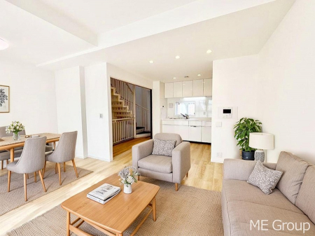 rO@͋Ĉkcj͉Ƒ݂Ȃ̉KԁƋCGł