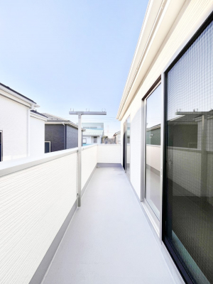 �o���R�j�[�@�Q�����ɂ܂�����L���o���R�j�[�B���ꂽ���ɂ͐��󕨂��C�����悭���������ł��ˁB