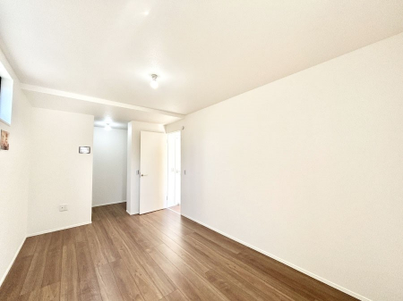 �q�������@�q�������ɂ��������߂Ȏ��[�X�y�[�X�����Ղ�̋���