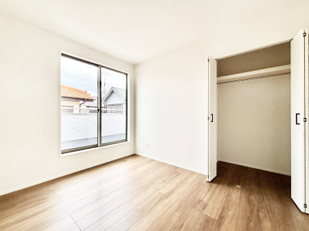 ���̑����ρ@�u�₩�ȓ��������������S�̂�D������ݍ���ł���܂�