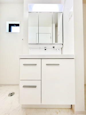 ʑEʏ@X^COɕ֗ȎOʋA~[LrlbgōׂXbL