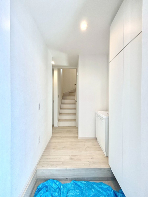 ���ց@�Ƒ��̋A��₨�q�l�������������}���錺��  