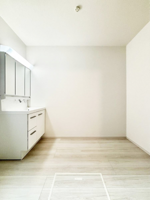 ���̑��@�L�X�Ƃ�Ƃ�̂��郉���h���[�X�y�[�X