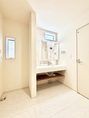 ���̑��@�L�b�`���Ƃ̓������l�����������W���݌v�ŖZ�������Ԃ̉Ǝ������N���N