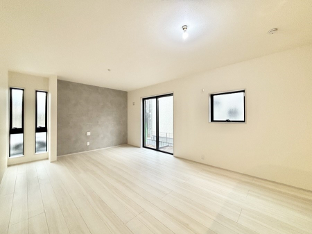 ���r���O�@�Z�ޕ��̌��������o�����A�C���e���A���l����̂��y���݂ȃ��r���O�ł��I 